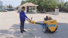 路面施工，選擇好的小型壓路機(jī)是關(guān)鍵