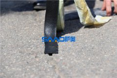 為什么稱防裂貼為山路修補(bǔ)利器呢？那是因?yàn)樗?/></a></span>

                    <div   id=