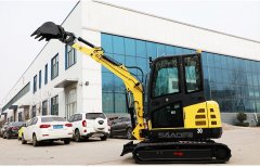 微型挖掘機(jī)如何中短距離轉(zhuǎn)場(chǎng)，看看這個(gè)就夠了