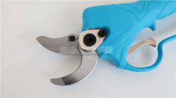 知識科普：電動果樹修枝剪使用哪種電池？